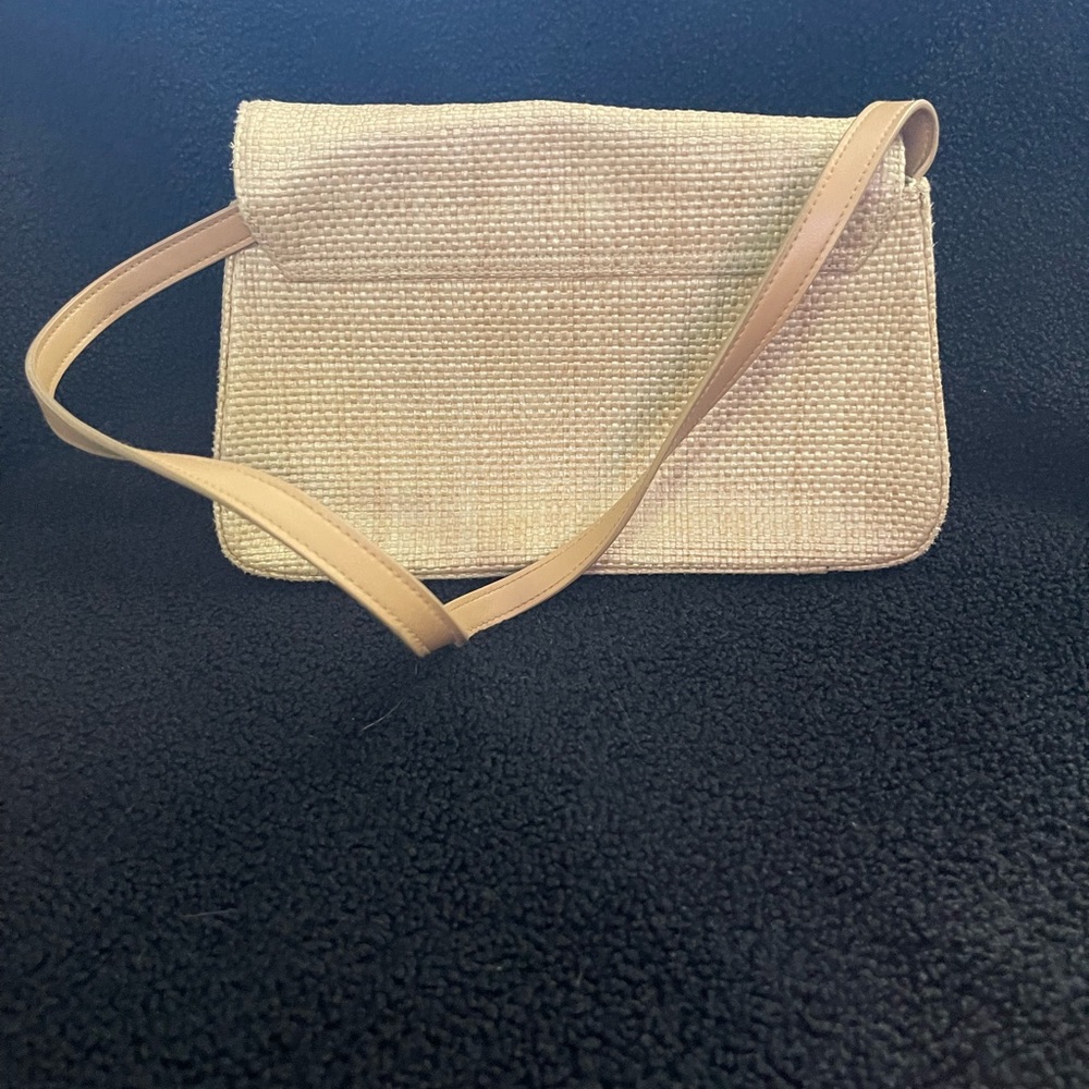Embroidered Tan Woven Handbag - Picture 2 of 3